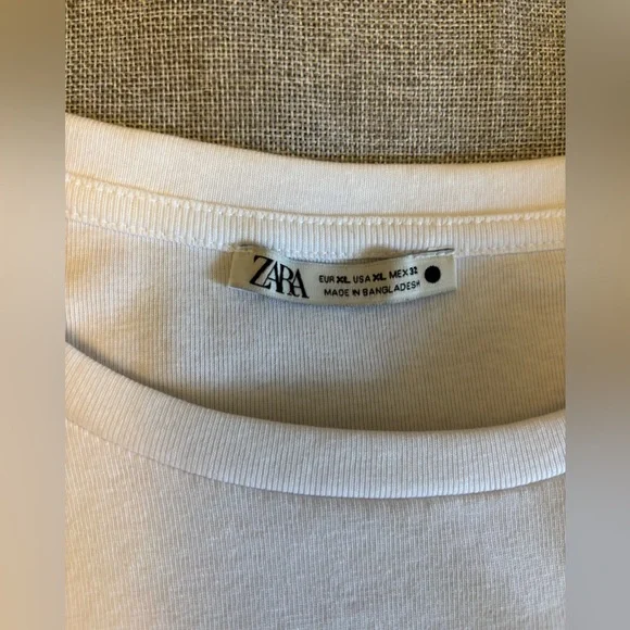 ZARA white Tshirt with pearl detail, Sz XL. - Picture 7 of 10